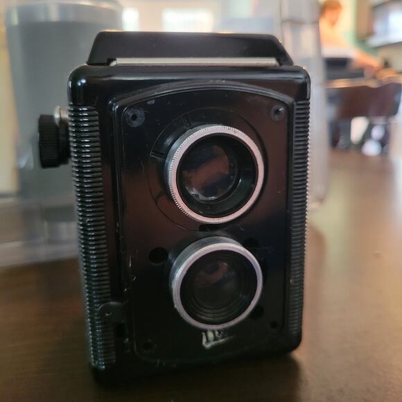 Vintage USC Reflex II Camera – Retro Decor / Collectible 1940s - Picture 1 of 12